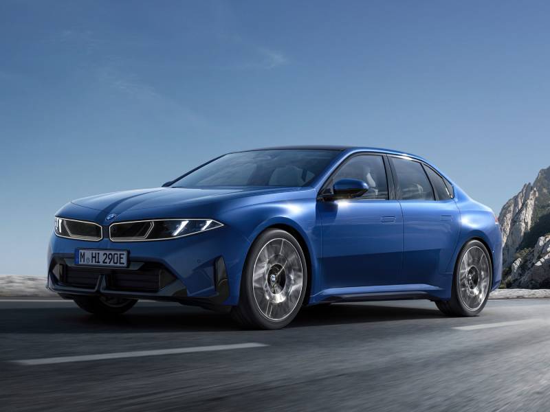 Представлен мощный батарейный BMW i3