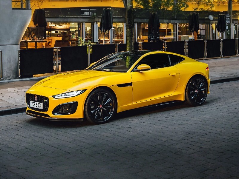 Jaguar отказался от четырёх крутых моделей ради спорного электрокара