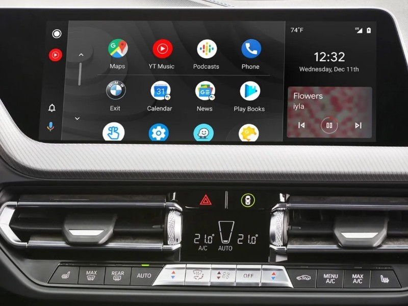 В Android Auto появился YouTube, но есть нюанс