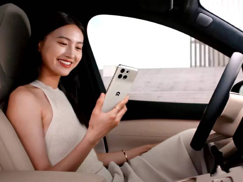 Молодые водители перестали переписываться, но эксперты бьют тревогу