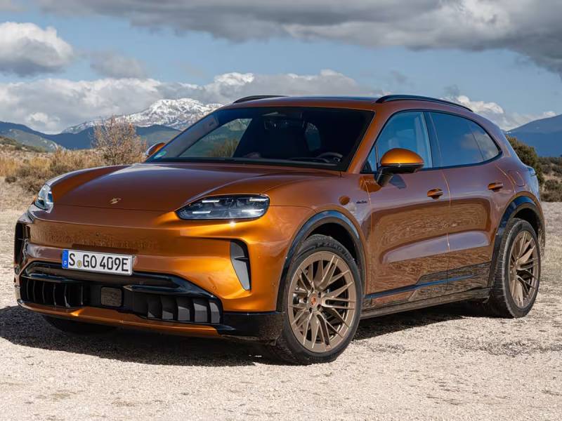 Porsche готовит премьеру батарейного Cayenne для Китая