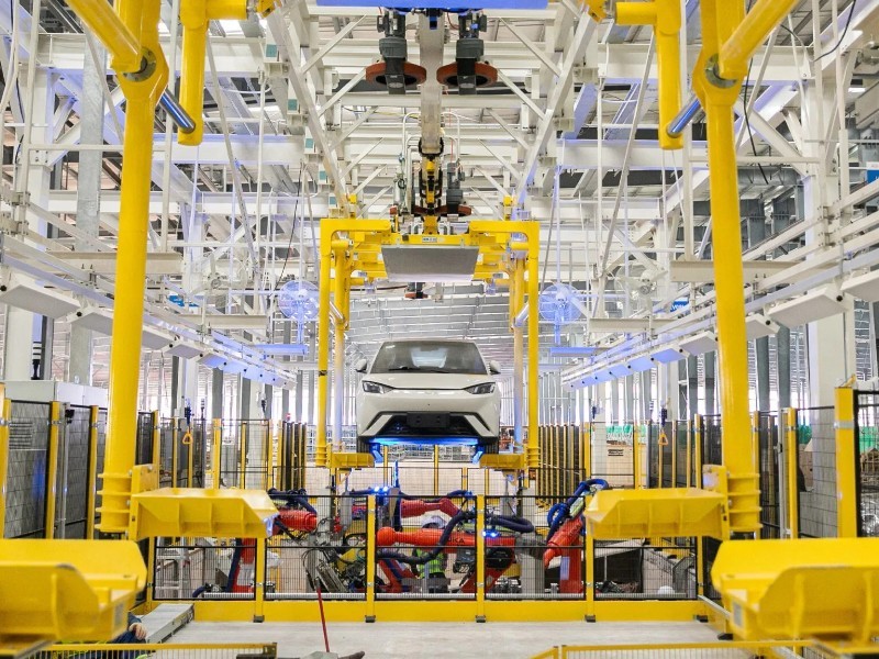 Компания BYD попала в «грязный список» Бразилии, но не из-за машин