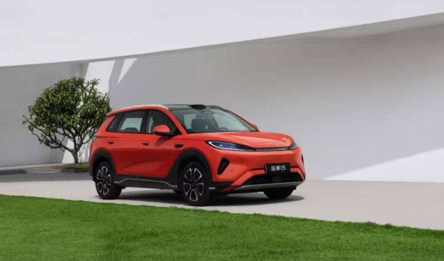 BYD раскрыл технические детали о кроссовере Sealion 05 DM-i