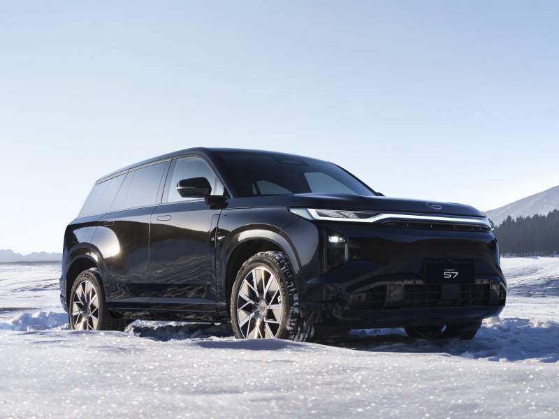 GAC: от деревянного автобуса до сверхсовременного гибрида