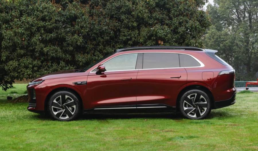 Пятиметровый Exeed EX7 получил «авиационную» тормозную систему