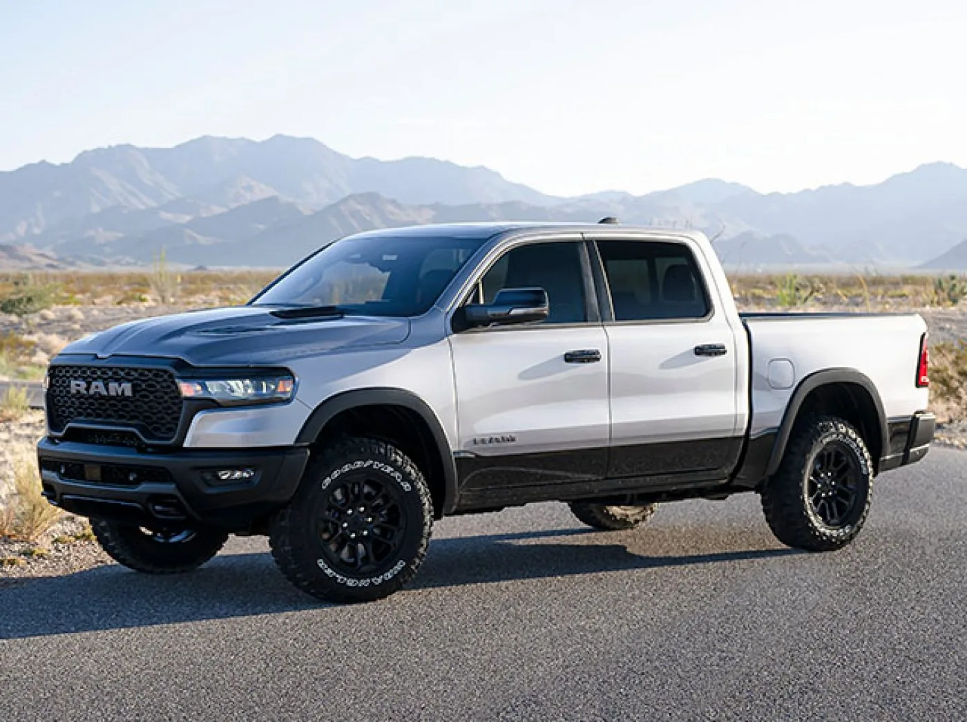 Кому стоить купить Dodge RAM