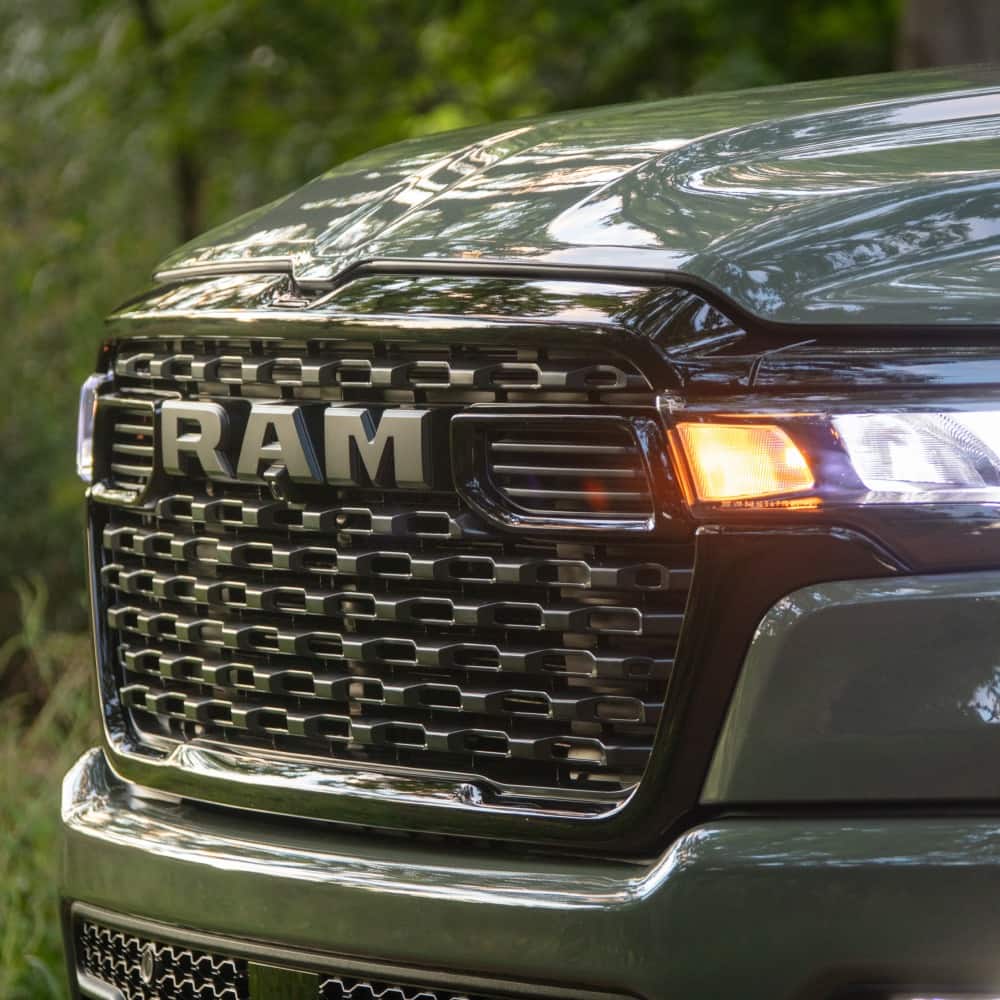 Купить полноразмерный пикап Dodge RAM