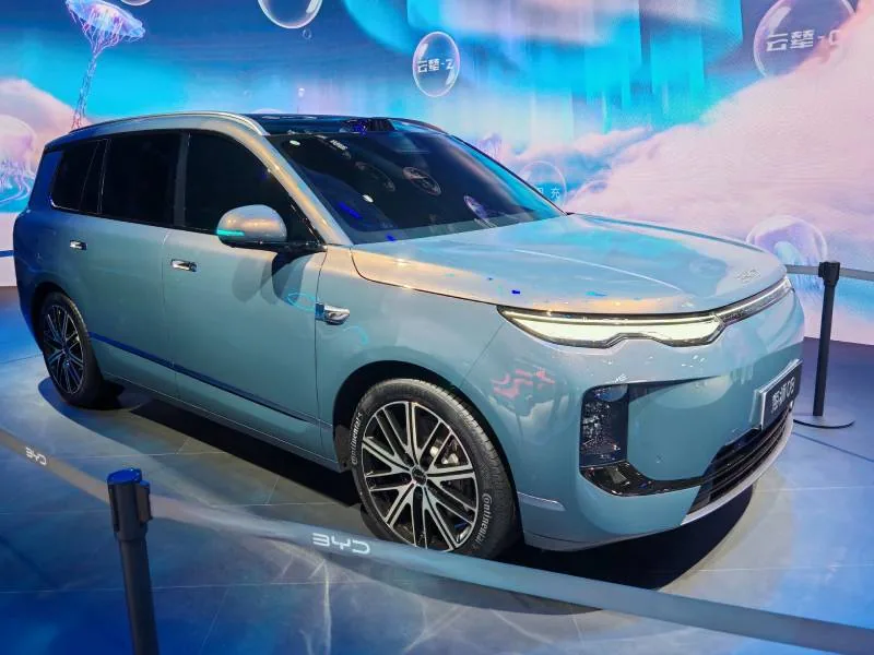 BYD раскрыл характеристики кроссовера Sealion 08
