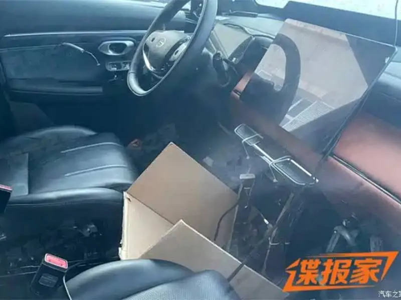 В Сети появились фотографии салона новейшего GAC Trumpchi Yue 7