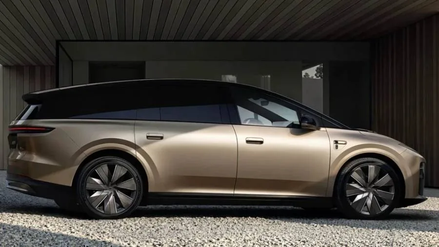 Li Auto раскрыла сроки премьеры кроссовера i9