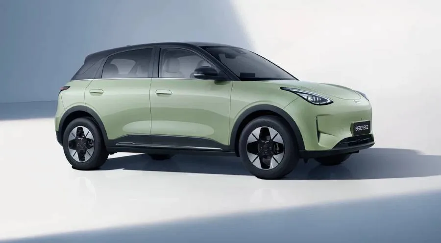 Минпром Китая выявил несоответствия у машин Geely и BYD