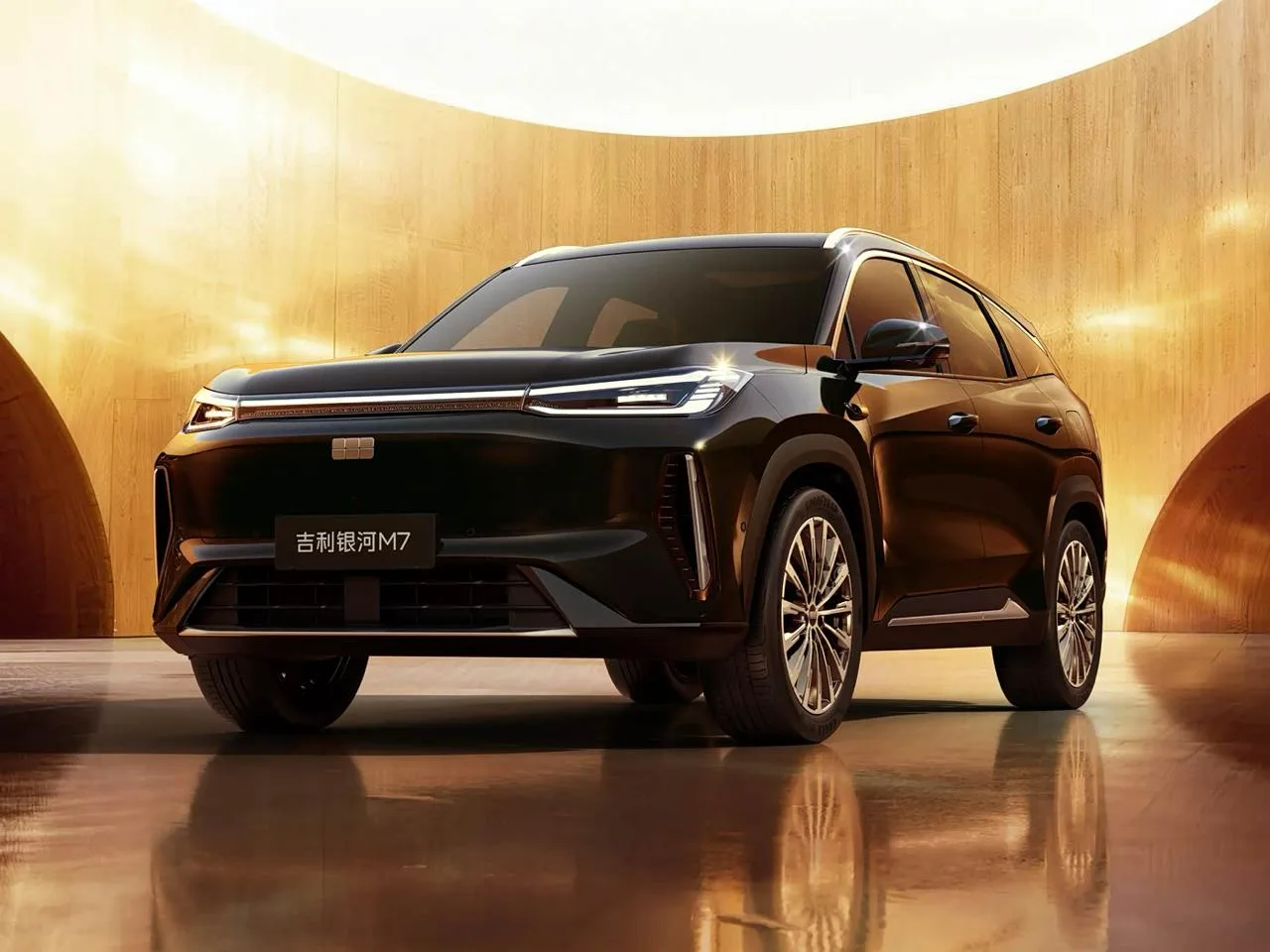 Купить кроссовер Geely Galaxy M7 Voyager
