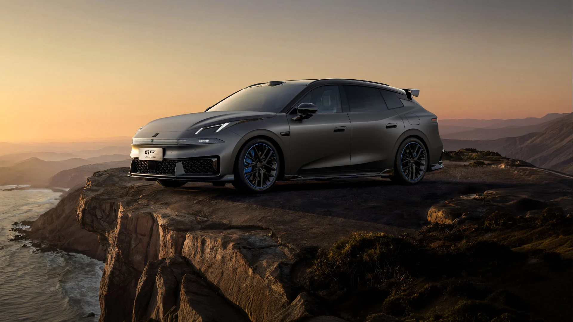 Купить седан Lynk & Co 07 GT