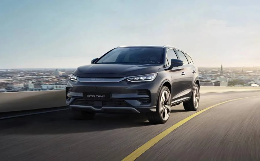 Компания BYD отозвала более 183 тысяч машин
