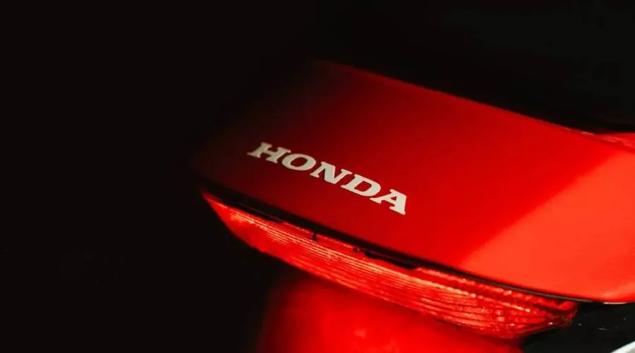 Honda превратит японские трассы в зарядную инфраструктуру для электрокаров