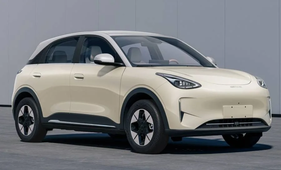 Лидер китайского рынка от Geely официально приедет в Россию