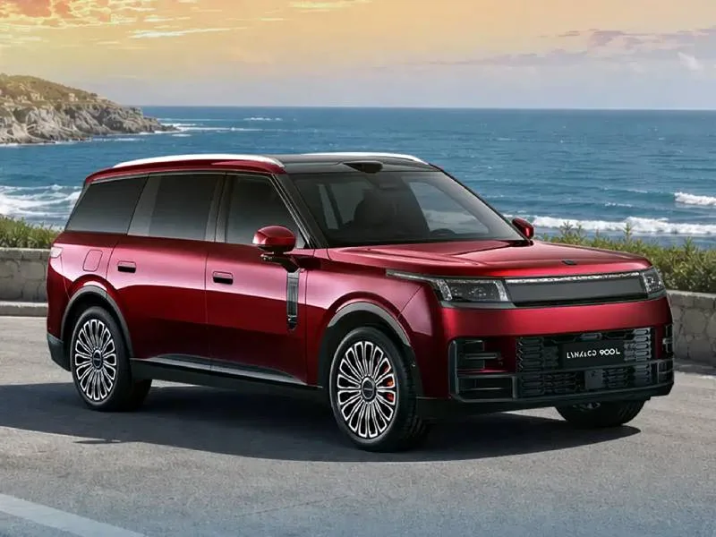 Lynk & Co рассекретил новый кроссовер 900L