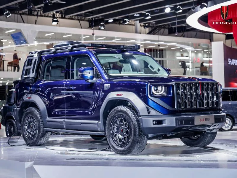 В Китае начались продажи рамного внедорожника Hongqi