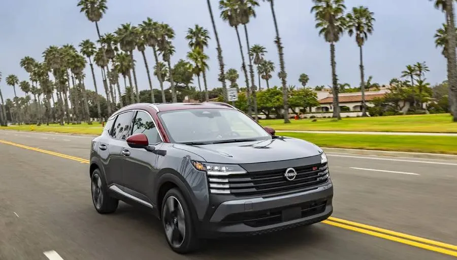 Audi Q3 и Toyota RAV4 провалили краш-тест IIHS