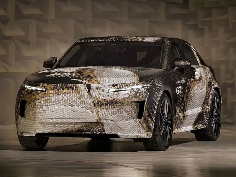Land Rover показал снимки своего первого седана