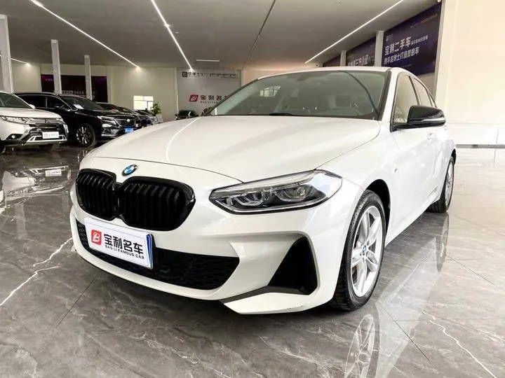 BMW 1-Series 2022