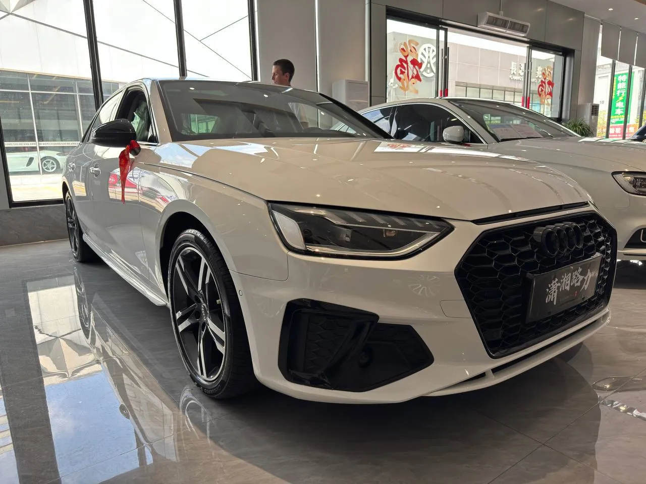Audi A4 V (B9) Рестайлинг 2021