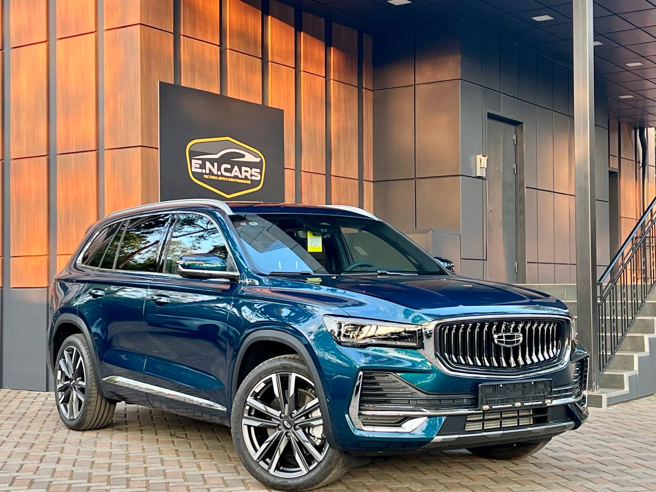 Geely Monjaro купить и заказать в Москве, цены, характеристики - EN CARS
