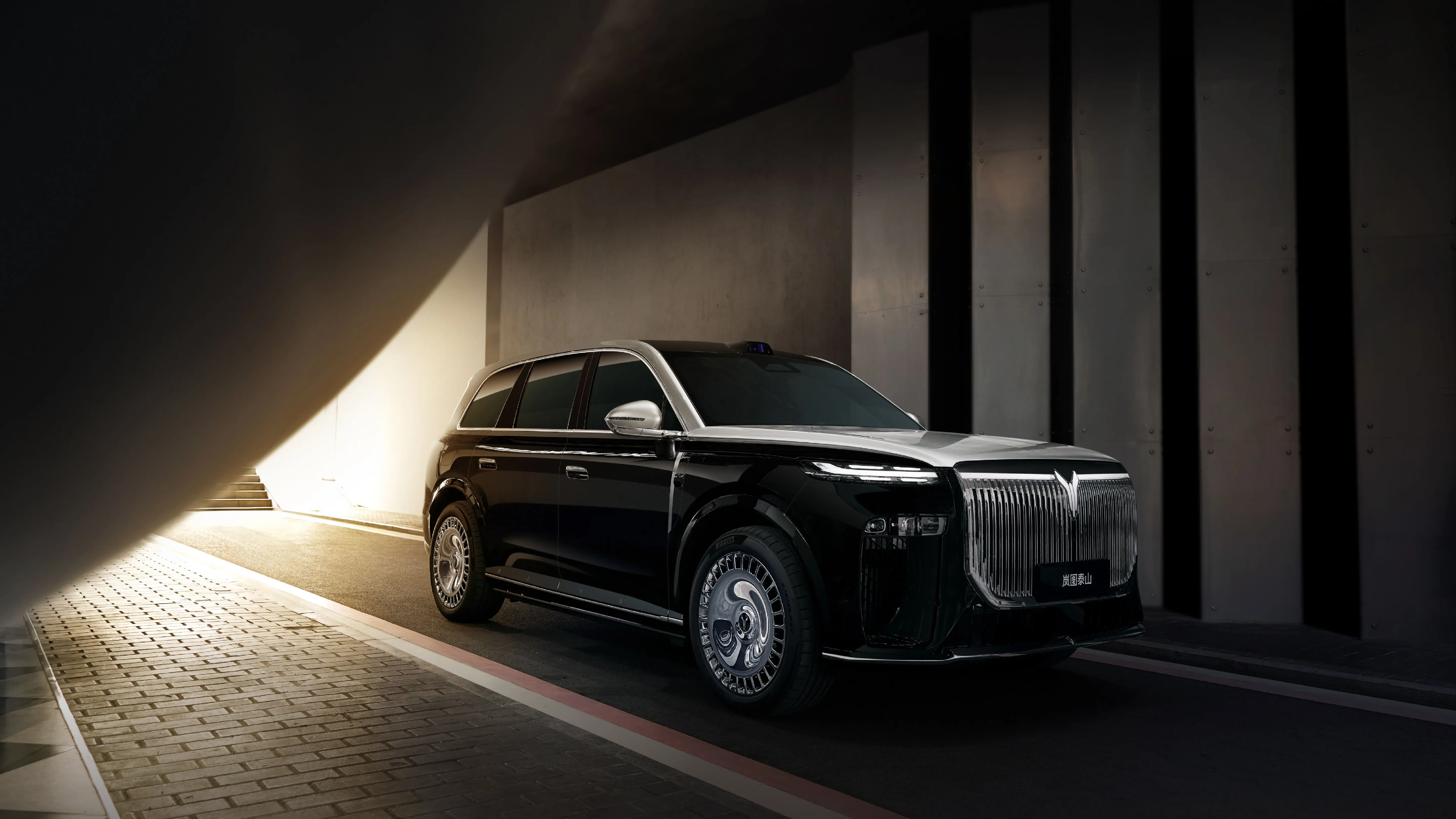 Флагманы от Zeekr, Lynk&Co и Lixiang - мы уже видели. Ответ от VOYAH?